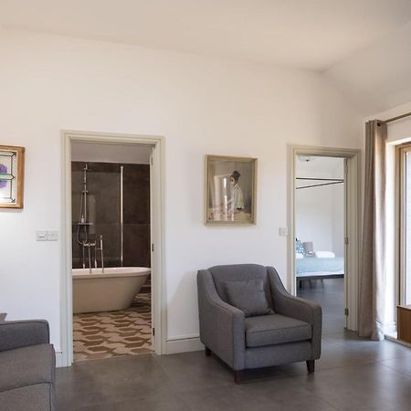 Clopton Courtyard Cambridge Apartment Exterior photo