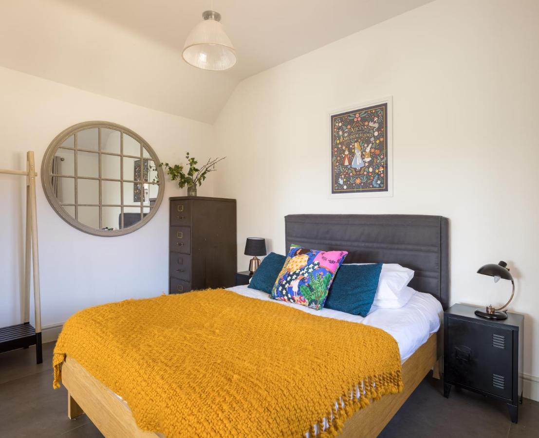 Clopton Courtyard Cambridge Apartment Exterior photo